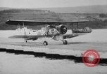 Standbild Floating Luft Streifen Vereinigtes Königreich, 1945, aus Sekunde 35 historischem Filmmaterial Videoclip 65675053379