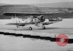Standbild Floating Luft Streifen Vereinigtes Königreich, 1945, aus Sekunde 36 historischem Filmmaterial Videoclip 65675053379