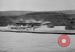Standbild Floating Luft Streifen Vereinigtes Königreich, 1945, aus Sekunde 46 historischem Filmmaterial Videoclip 65675053379