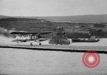 Standbild Floating Luft Streifen Vereinigtes Königreich, 1945, aus Sekunde 47 historischem Filmmaterial Videoclip 65675053379