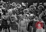 Standbild Rodeo Wettbewerb Huntsville Texas USA, 1945, aus Sekunde 10 historischem Filmmaterial Videoclip 65675053380