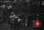 Standbild Rodeo Wettbewerb Huntsville Texas USA, 1945, aus Sekunde 30 historischem Filmmaterial Videoclip 65675053380