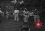Standbild Rodeo Wettbewerb Huntsville Texas USA, 1945, aus Sekunde 33 historischem Filmmaterial Videoclip 65675053380