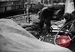Standbild United States Army Deutschland, 1945, aus Sekunde 16 historischem Filmmaterial Videoclip 65675053381