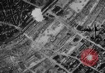 Standbild Intensive Bombardierung von Pforzheim Deutschland Pforzheim Deutschland, 1945, aus Sekunde 8 historischem Filmmaterial Videoclip 65675053382