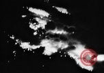 Standbild Intensive Bombardierung von Pforzheim Deutschland Pforzheim Deutschland, 1945, aus Sekunde 37 historischem Filmmaterial Videoclip 65675053382