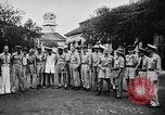 Standbild US Navy Befreite Kriegsgefangene in Philippinen Bilibid Philippinen, 1945, aus Sekunde 6 historischem Filmmaterial Videoclip 65675053383