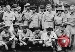 Standbild US Navy Befreite Kriegsgefangene in Philippinen Bilibid Philippinen, 1945, aus Sekunde 12 historischem Filmmaterial Videoclip 65675053383
