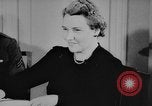 Immagine di Town Meeting United States USA, 1942, secondo 47 filmato di repertorio 65675053397
