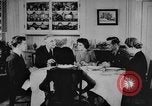 Immagine di Town Meeting United States USA, 1942, secondo 58 filmato di repertorio 65675053397