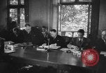 Standbild Konferenz London England Vereinigtes Königreich, 1945, aus Sekunde 17 historischem Filmmaterial Videoclip 65675053401