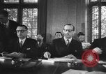 Standbild Konferenz London England Vereinigtes Königreich, 1945, aus Sekunde 22 historischem Filmmaterial Videoclip 65675053401