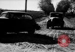 Standbild Straßenbau Deutschland, 1939, aus Sekunde 7 historischem Filmmaterial Videoclip 65675053411