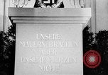 Standbild Adolf Hitler 55 Geburtstag Berlin Deutschland, 1944, aus Sekunde 5 historischem Filmmaterial Videoclip 65675053415