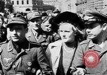 Standbild Adolf Hitler 55 Geburtstag Berlin Deutschland, 1944, aus Sekunde 41 historischem Filmmaterial Videoclip 65675053415