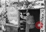 Standbild Adolf Hitler 55 Geburtstag Berlin Deutschland, 1944, aus Sekunde 58 historischem Filmmaterial Videoclip 65675053415