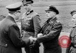 Standbild Adolf Hitler Deutschland, 1944, aus Sekunde 37 historischem Filmmaterial Videoclip 65675053416