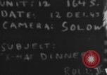 Standbild US-Armee Soldaten mit chinesischen Kinder China, 1943, aus Sekunde 4 historischem Filmmaterial Videoclip 65675053428