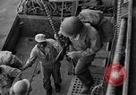 Image soldats des États-Unis l'île de Bougainville en Papouasie-Nouvelle-Guinée, 1944, de la seconde 8 séquences d'archives historiques vidéo 65675053429
