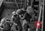 Image soldats des États-Unis l'île de Bougainville en Papouasie-Nouvelle-Guinée, 1944, de la seconde 12 séquences d'archives historiques vidéo 65675053429