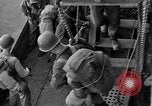 Image soldats des États-Unis l'île de Bougainville en Papouasie-Nouvelle-Guinée, 1944, de la seconde 15 séquences d'archives historiques vidéo 65675053429