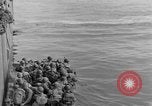 Image soldats des États-Unis l'île de Bougainville en Papouasie-Nouvelle-Guinée, 1944, de la seconde 26 séquences d'archives historiques vidéo 65675053429