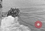 Image soldats des États-Unis l'île de Bougainville en Papouasie-Nouvelle-Guinée, 1944, de la seconde 32 séquences d'archives historiques vidéo 65675053429