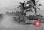Image soldats des États-Unis l'île de Bougainville en Papouasie-Nouvelle-Guinée, 1944, de la seconde 44 séquences d'archives historiques vidéo 65675053429