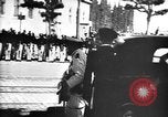 Image Funérailles de Ahmad II ibn Ali la Tunisie en Afrique du Nord, 1942, de la seconde 21 séquences d'archives historiques vidéo 65675053434