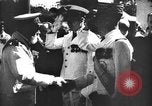 Image Funérailles de Ahmad II ibn Ali la Tunisie en Afrique du Nord, 1942, de la seconde 26 séquences d'archives historiques vidéo 65675053434