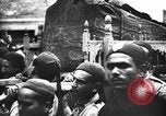 Image Funérailles de Ahmad II ibn Ali la Tunisie en Afrique du Nord, 1942, de la seconde 40 séquences d'archives historiques vidéo 65675053434