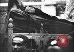 Image Funérailles de Ahmad II ibn Ali la Tunisie en Afrique du Nord, 1942, de la seconde 44 séquences d'archives historiques vidéo 65675053434