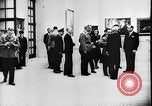 Immagine di Joseph Goebbels viste arte tedesco Monaco di Baviera, Germania, 1943, secondo 18 filmato di repertorio 65675053435