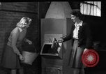 Immagine di Non fumogeno carbone forno United States USA, 1943, secondo 7 filmato di repertorio 65675053439