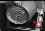 Immagine di Non fumogeno carbone forno United States USA, 1943, secondo 27 filmato di repertorio 65675053439