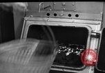 Immagine di Non fumogeno carbone forno United States USA, 1943, secondo 29 filmato di repertorio 65675053439