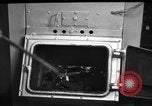 Immagine di Non fumogeno carbone forno United States USA, 1943, secondo 40 filmato di repertorio 65675053439