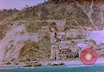 Standbild Felsenküste Okinawa Pacific Theater Kerama Retto, 1945, aus Sekunde 13 historischem Filmmaterial Videoclip 65675053456