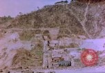 Standbild Felsenküste Okinawa Pacific Theater Kerama Retto, 1945, aus Sekunde 17 historischem Filmmaterial Videoclip 65675053456