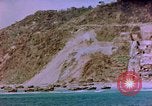 Standbild Felsenküste Okinawa Pacific Theater Kerama Retto, 1945, aus Sekunde 22 historischem Filmmaterial Videoclip 65675053456