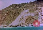 Standbild Felsenküste Okinawa Pacific Theater Kerama Retto, 1945, aus Sekunde 23 historischem Filmmaterial Videoclip 65675053456