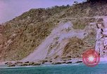 Standbild Felsenküste Okinawa Pacific Theater Kerama Retto, 1945, aus Sekunde 24 historischem Filmmaterial Videoclip 65675053456