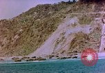 Standbild Felsenküste Okinawa Pacific Theater Kerama Retto, 1945, aus Sekunde 25 historischem Filmmaterial Videoclip 65675053456