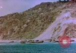 Standbild Felsenküste Okinawa Pacific Theater Kerama Retto, 1945, aus Sekunde 28 historischem Filmmaterial Videoclip 65675053456