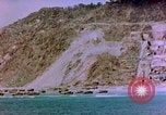 Standbild Felsenküste Okinawa Pacific Theater Kerama Retto, 1945, aus Sekunde 30 historischem Filmmaterial Videoclip 65675053456