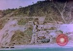 Standbild Felsenküste Okinawa Pacific Theater Kerama Retto, 1945, aus Sekunde 37 historischem Filmmaterial Videoclip 65675053456