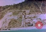 Standbild Felsenküste Okinawa Pacific Theater Kerama Retto, 1945, aus Sekunde 38 historischem Filmmaterial Videoclip 65675053456