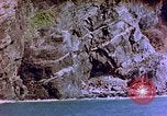 Standbild Felsenküste Okinawa Pacific Theater Kerama Retto, 1945, aus Sekunde 43 historischem Filmmaterial Videoclip 65675053456