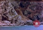 Standbild Felsenküste Okinawa Pacific Theater Kerama Retto, 1945, aus Sekunde 47 historischem Filmmaterial Videoclip 65675053456