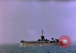 Standbild Rocket barrage Okinawa Pacific Theater Kerama Retto, 1945, aus Sekunde 38 historischem Filmmaterial Videoclip 65675053457